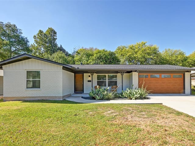 5600 Delwood DR