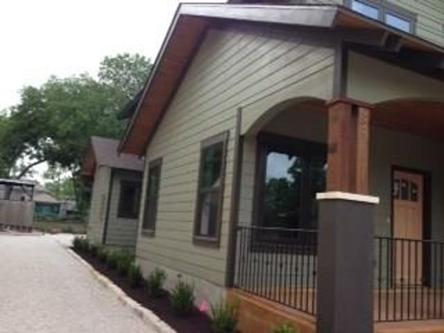 5601 Joe Sayers Ave Unit #B