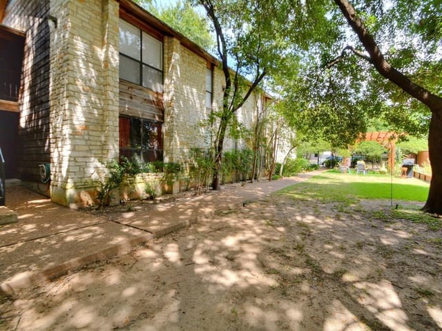 5602 Woodrow Ave Unit #103