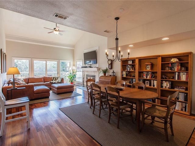 5603 Oakwood Cv Unit #201
