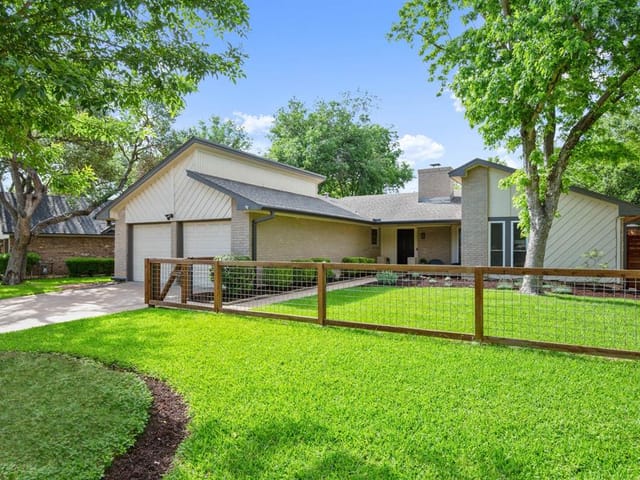 5603 Wagon Train Rd