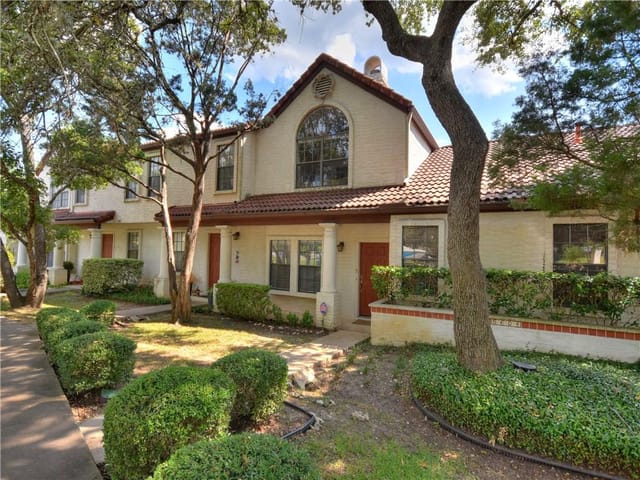 5604 Bonnell Vista St Unit #E-5