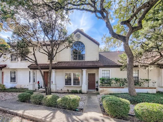5604 Bonnell Vista St Unit #E-5