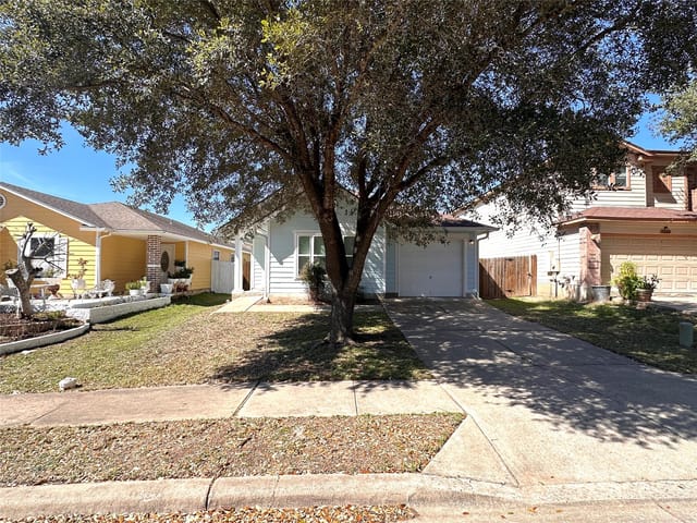 5604 Man O War Stretch Dr