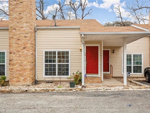 5604 Woodrow Ave Unit #10