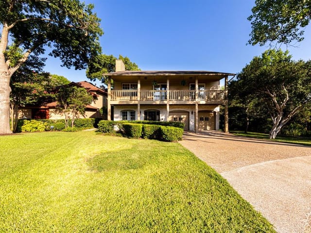 5605 Palisade Ct