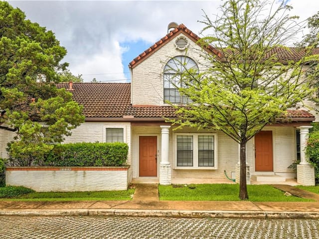 5606 Bonnell Vista St Unit #D-2