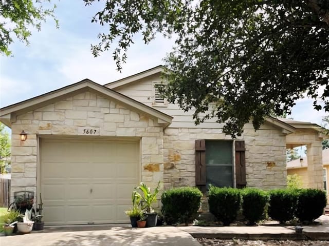 5607 Apple Orchard Ln
