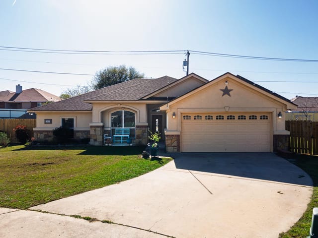 5607 Boxelder Trl