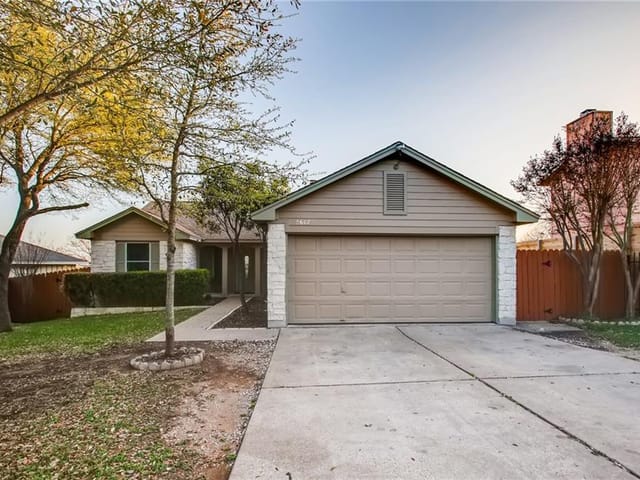5607 China Berry Rd