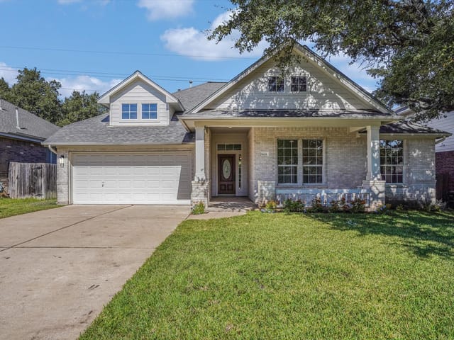 5608 Travis Green LN