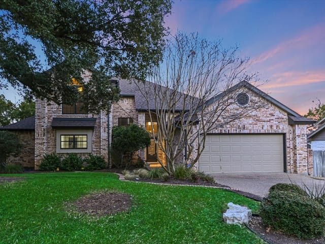 5612 Barker Ridge Dr