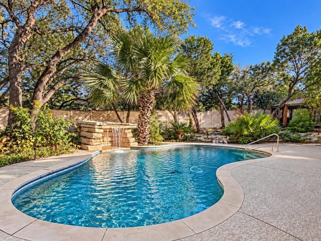5612 Bonnell Vista ST