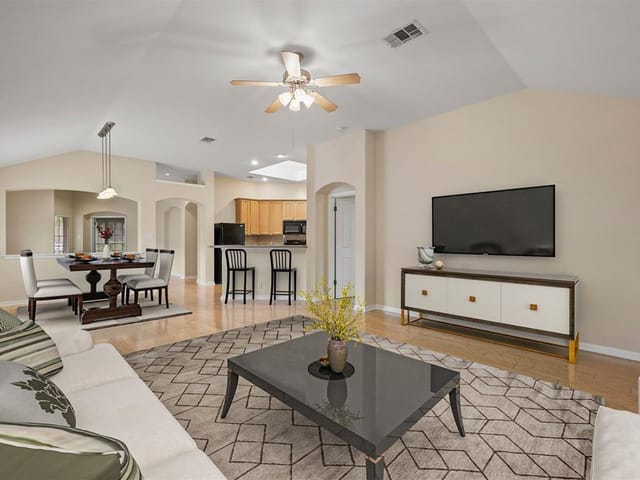 5612 Sunny Vista Dr