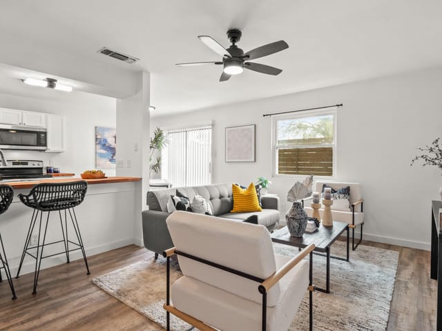 5616 Emerald Forest DR Unit #101