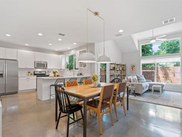5616 S 1st St Unit #37