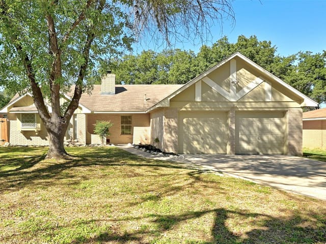 5622 Wagon Train Rd