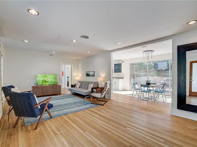 5623 Shoal Creek Blvd