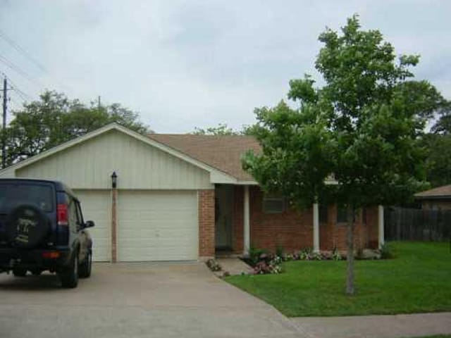 5632 Wagon Train RD