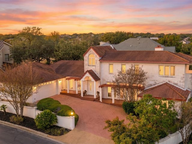 5700 Greenledge Cv
