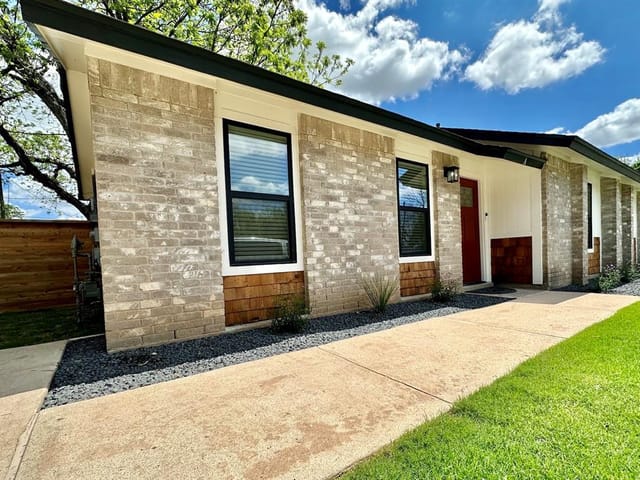 5700 Tracy Lynn Ln Unit #A