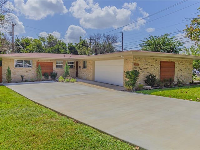 5701 Louise Ln