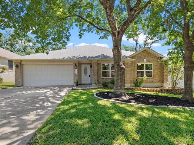 5704 Pecanwood Ln