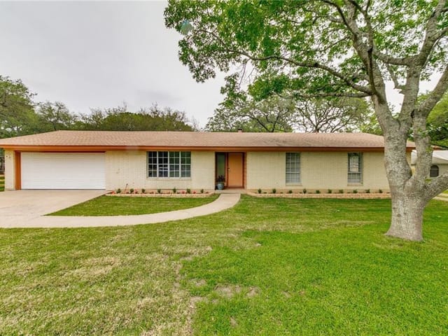 5704 Sierra Madre