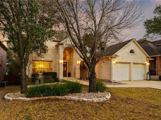 5705 Medicine Creek Dr