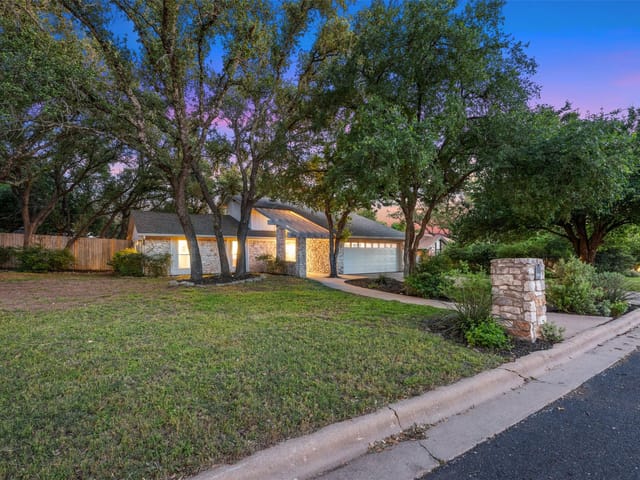5705 Penny Creek Dr