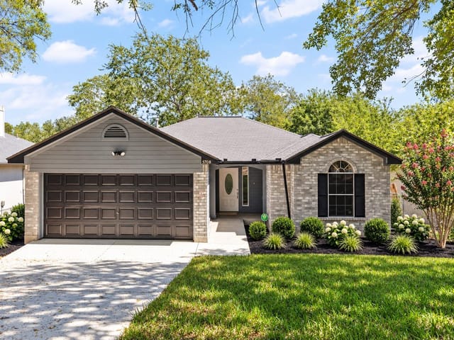 5708 Lark Creek DR