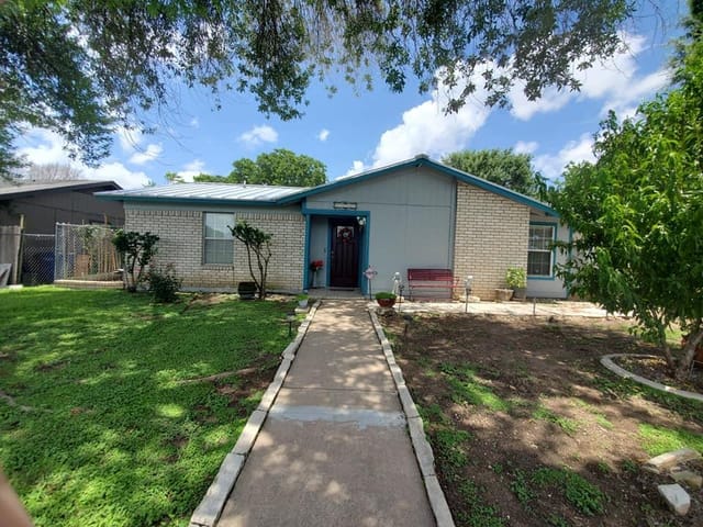 5708 S Pleasant Valley Rd