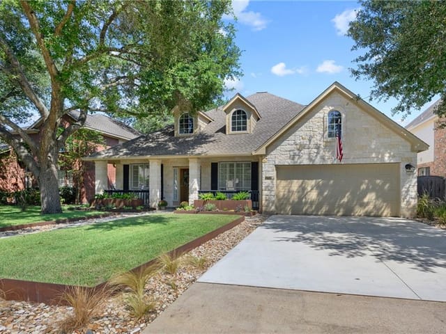 5708 Trelawney Ln