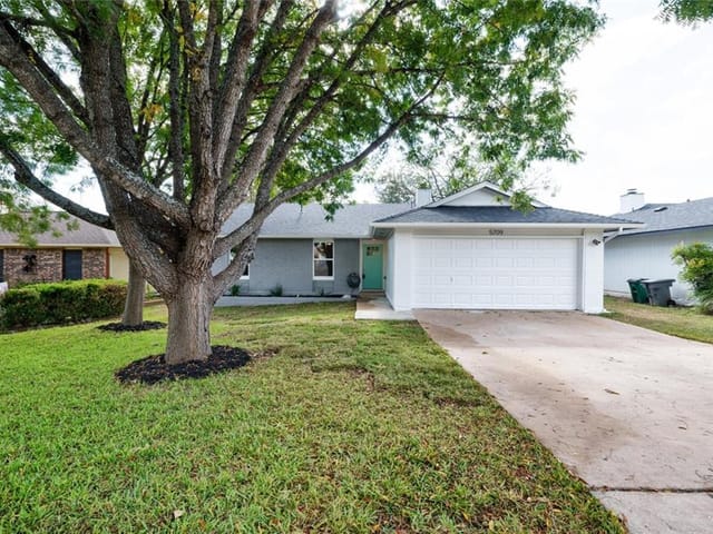 5709 Fence Row