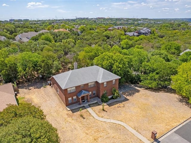5709 Penny Creek Dr