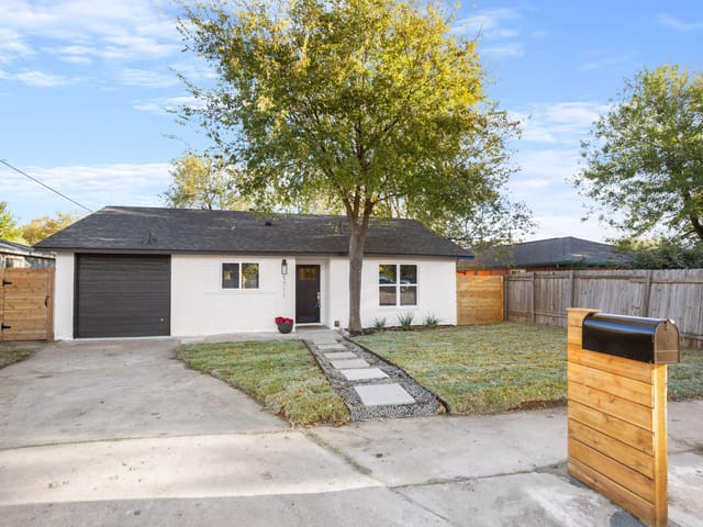 5711 Palo Blanco Ln