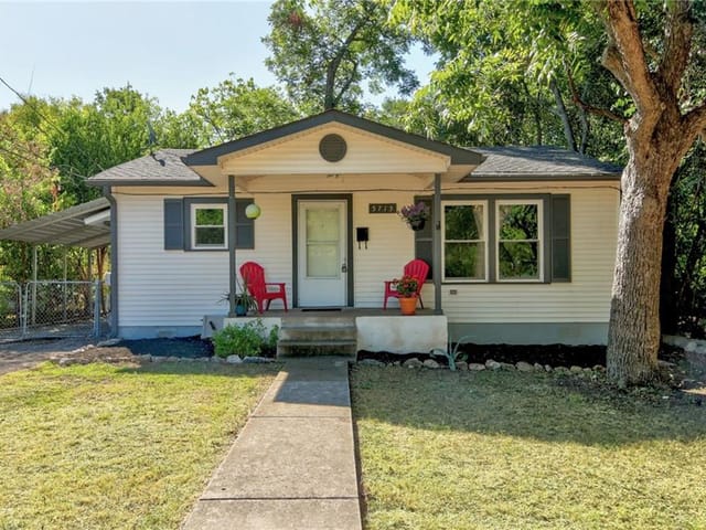 5715 Joe Sayers Ave