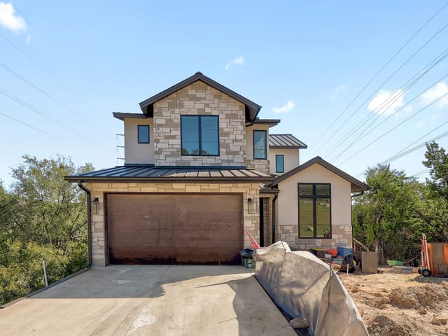 5717 Lost Horizon Dr Unit #2