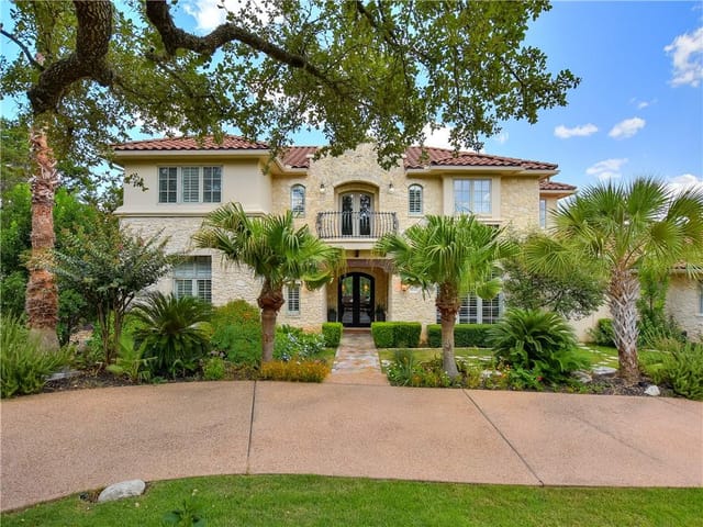 5718 Merrywing Cir