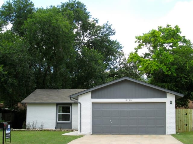 5718 Palo Blanco Ln