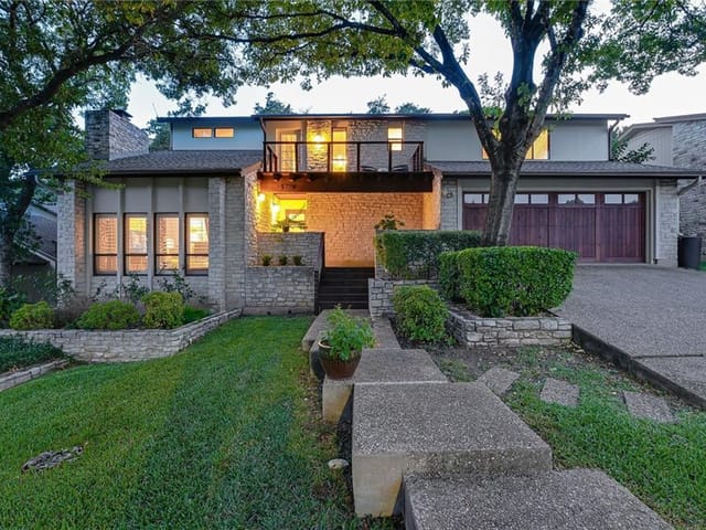 5718 SAM HOUSTON Cir