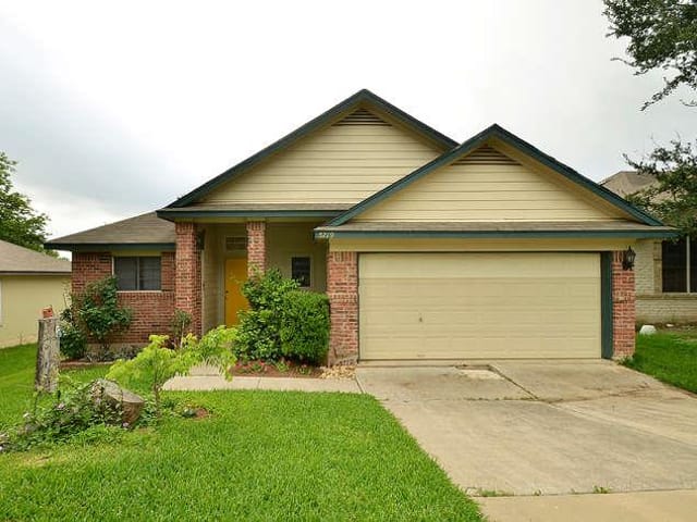 5719 China Berry Rd