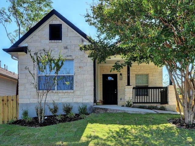 5719 Sendero Hills Pkwy