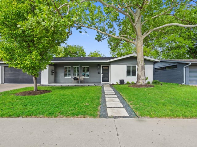 5721 Louise LN