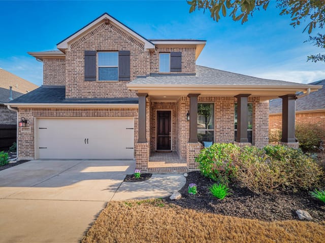573 Catalina Ln
