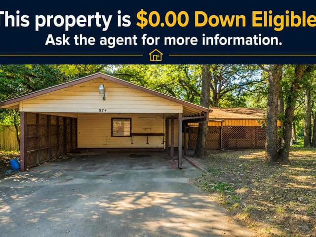 574 Oaklawn DR