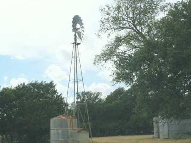 5750 Fm 970