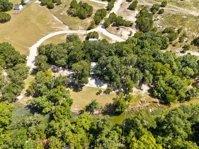 5775 County Road 200
