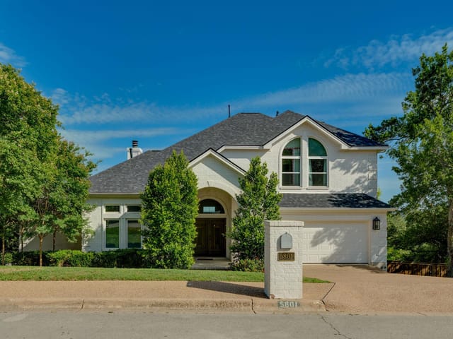 5801 Fox Chapel Dr