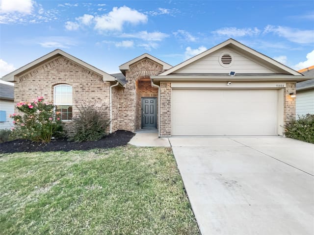 5804 Brampton Ln